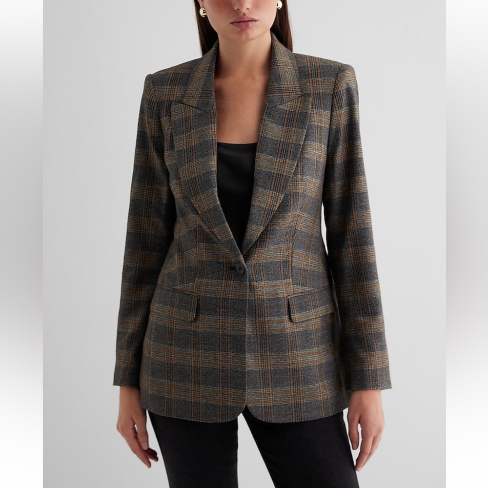 Plaid One-Button Blazer